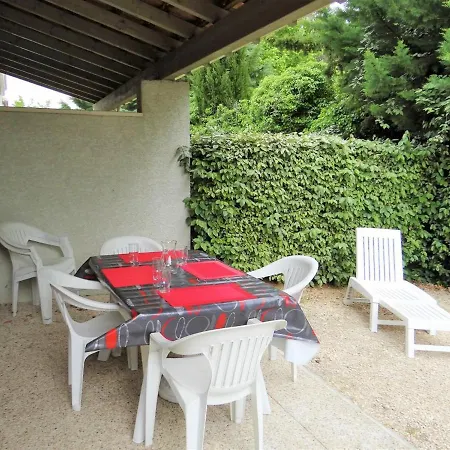 Semesterbostad Maison Duplex Avec Terrasse, Piscine Chauffee, 6 Pers., Vallon-pont-d'arc. - Fr-1-382-21 *